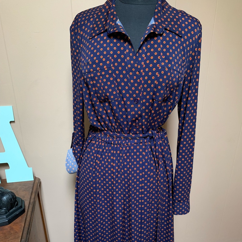 Dress - Picture 3 of 6